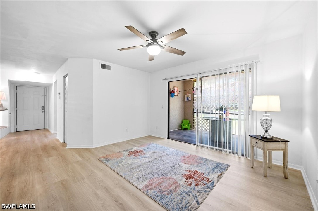 2106 Arbour Walk Cir 2911 Property Photo 5