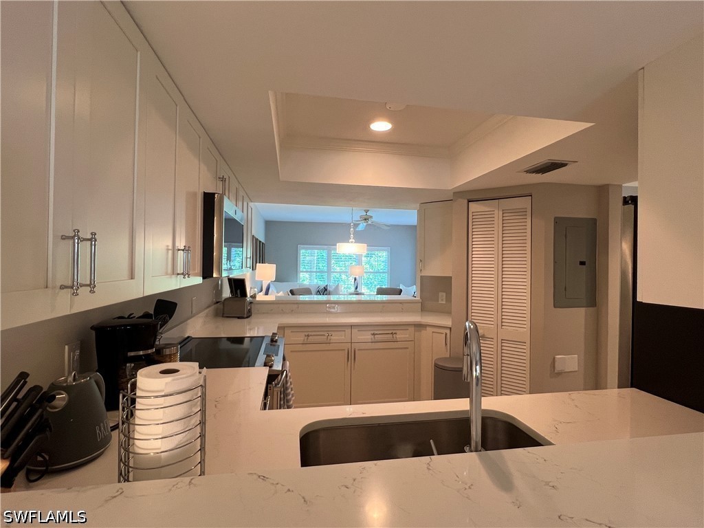 5897 Chanteclair Dr 314a Property Photo 12
