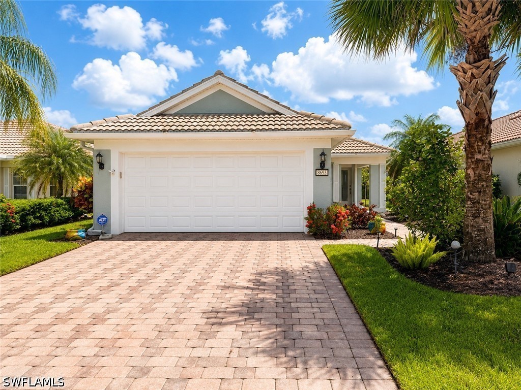 8693 Querce CT Property Photo 1