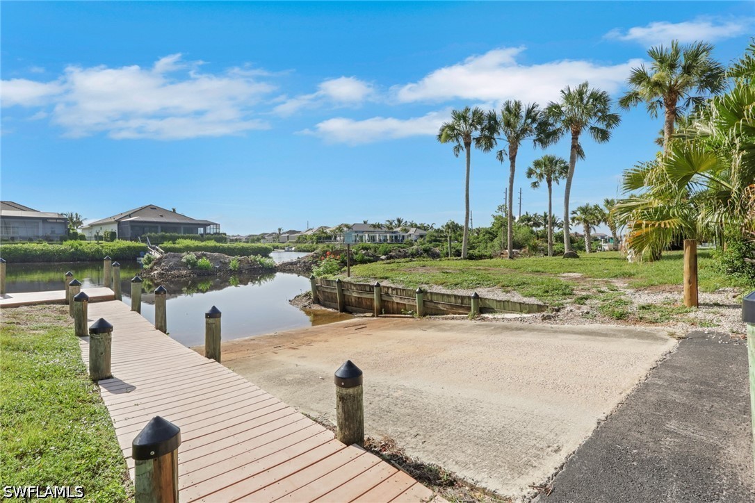 226024877 Property Photo 23