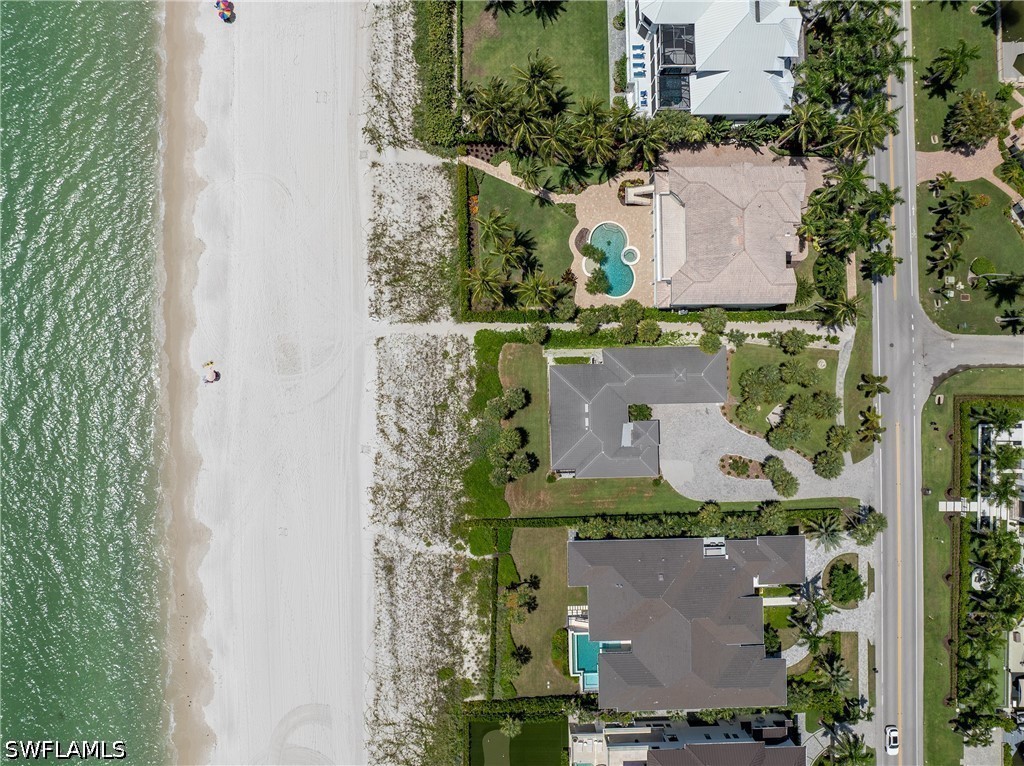 10173 Gulf Shore Dr Property Photo 1