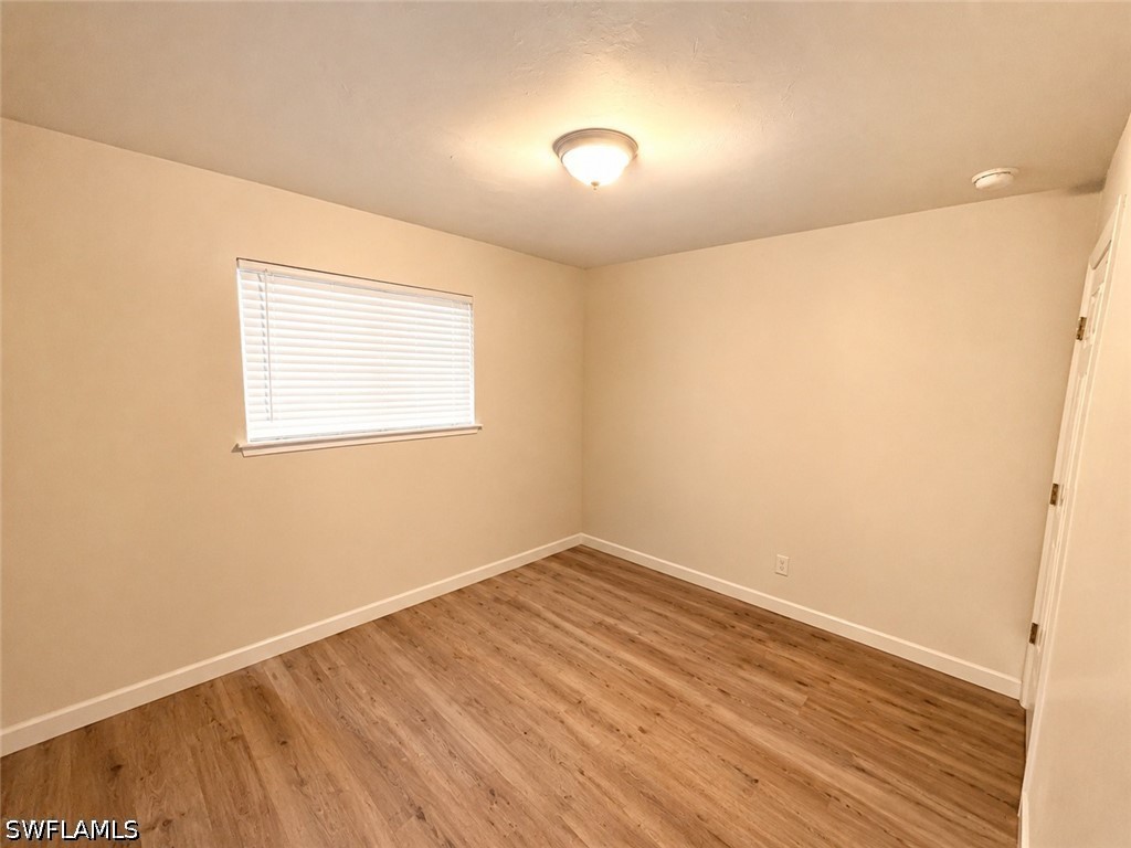 2485 Bayside St Property Photo 8