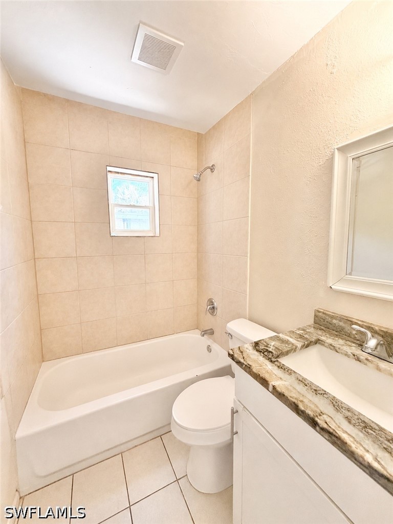 2485 Bayside St Property Photo 10