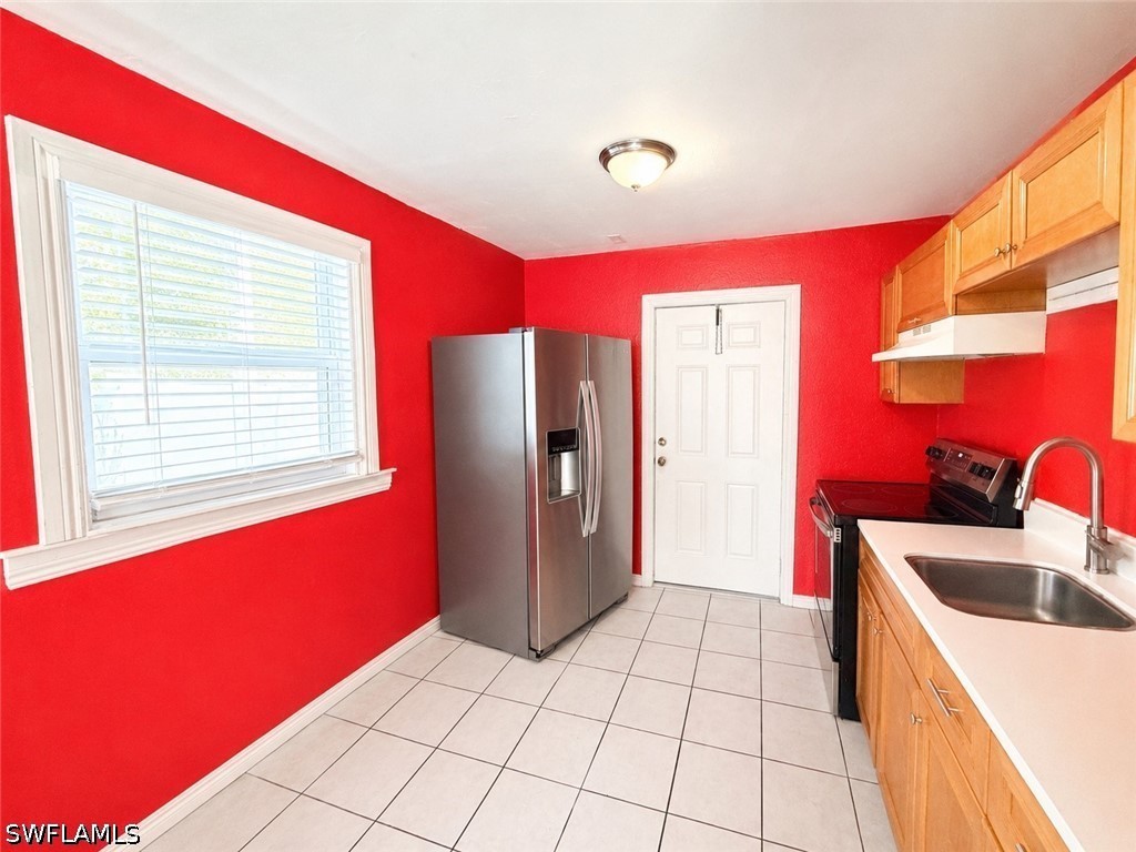 2485 Bayside St Property Photo 13