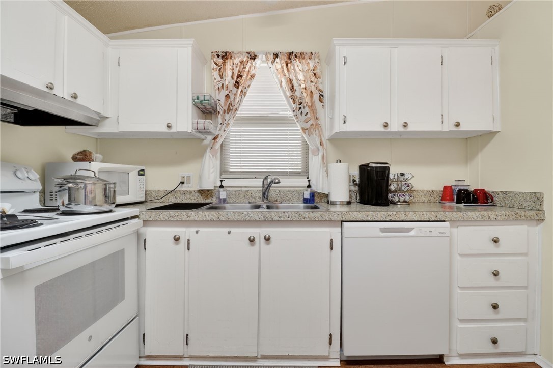 183 Oceans Blvd 183 Property Photo 6