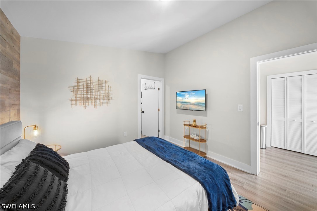 3260 Woodside Ave Property Photo 20