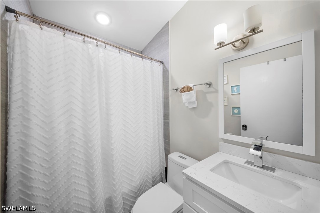 3260 Woodside Ave Property Photo 21