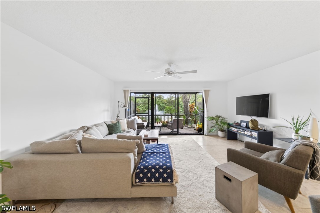 823 Meadowland Dr D Property Photo 8