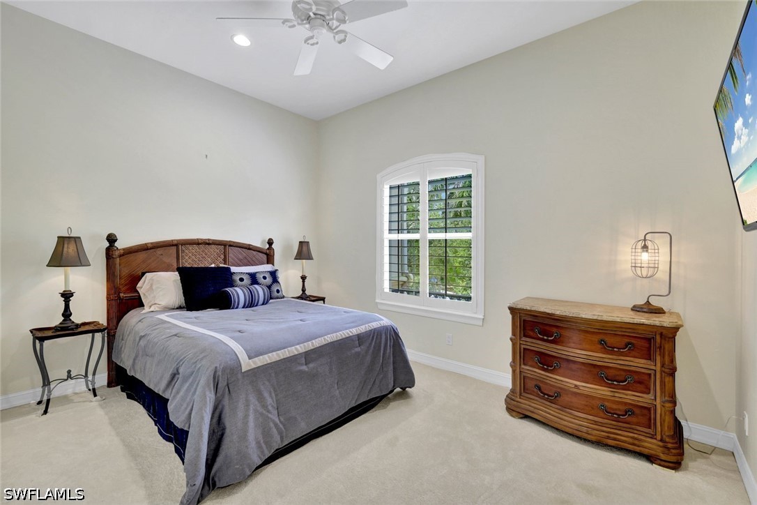 2830 Tiburon Blvd E 103 Property Photo 14