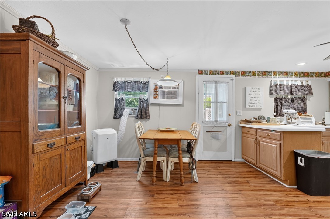 9044 Somerset Ln Property Photo 14
