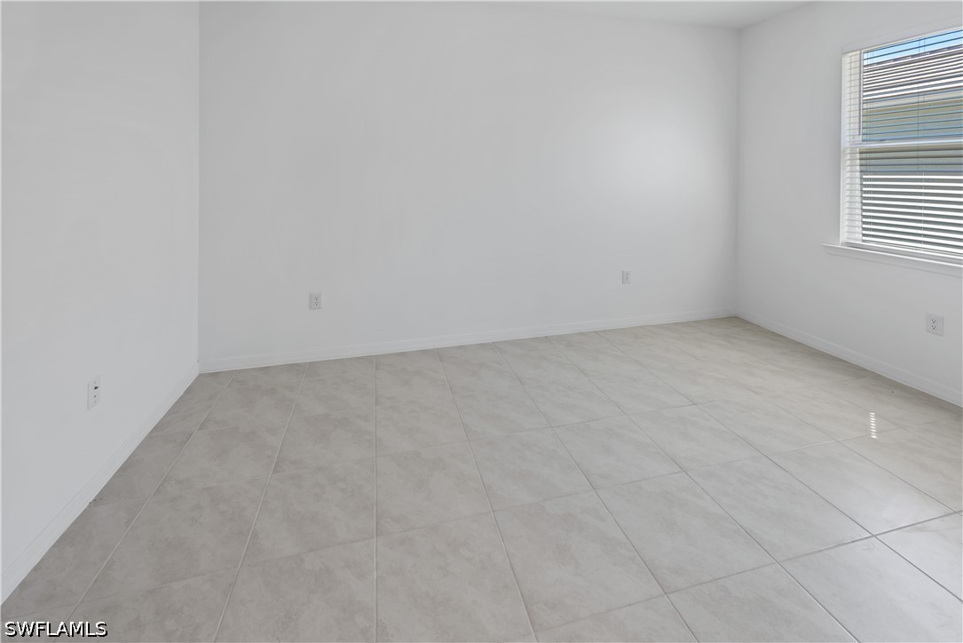 1093 Tranquil Brook Dr Property Photo 13