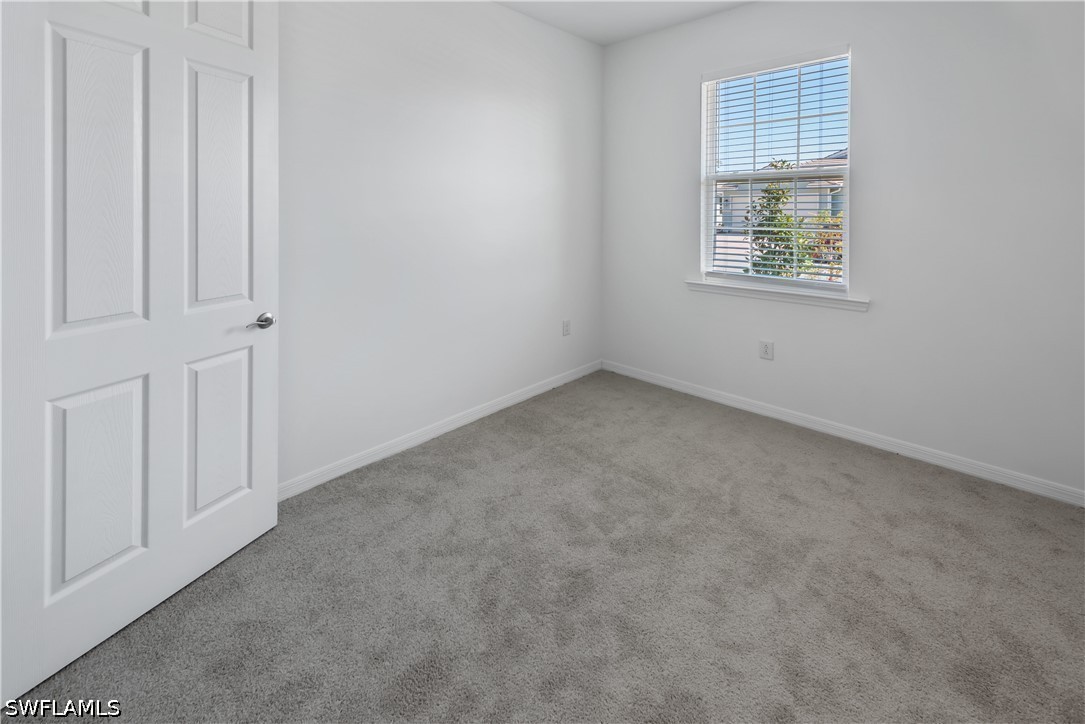 1093 Tranquil Brook Dr Property Photo 15