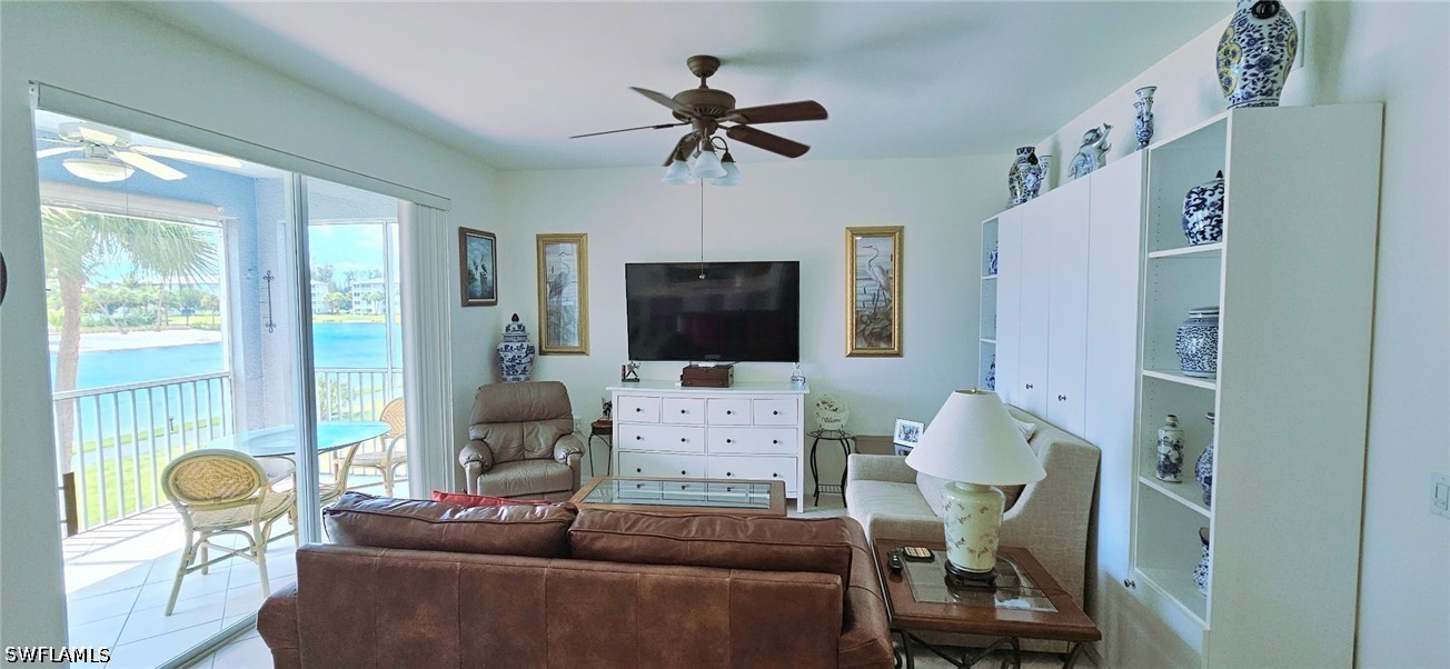 16615 Lake Circle Dr 427 Property Photo 11