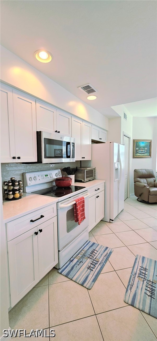 16615 Lake Circle Dr 427 Property Photo 13