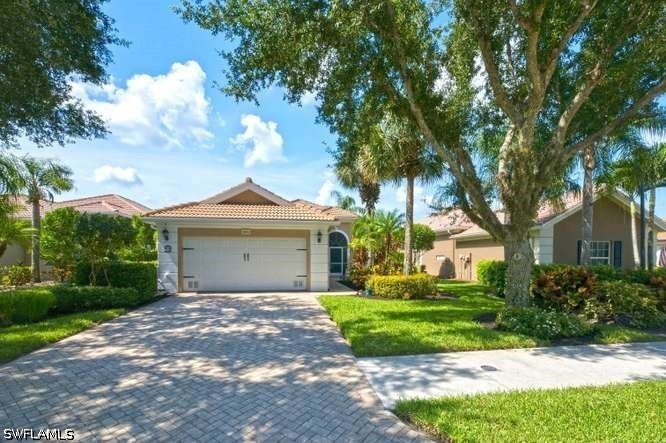2314 Heydon CIR W Property Photo 1