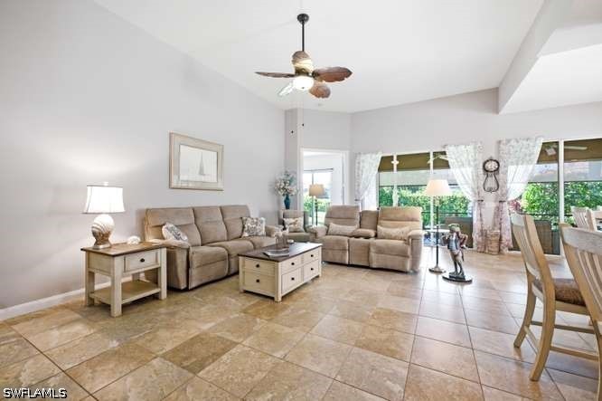 2314 Heydon Cir W Property Photo 6
