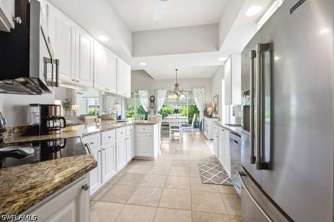 2314 Heydon Cir W Property Photo 13