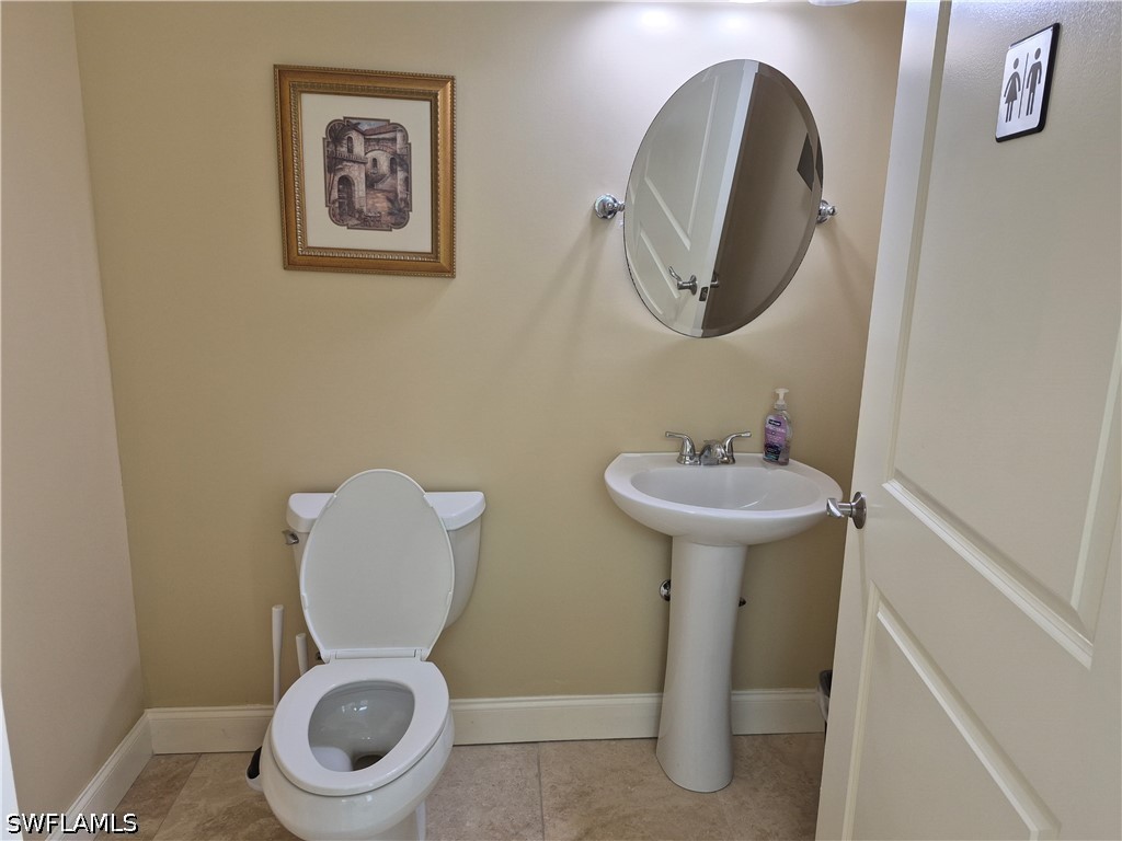 1625 Colonial Blvd Property Photo 19