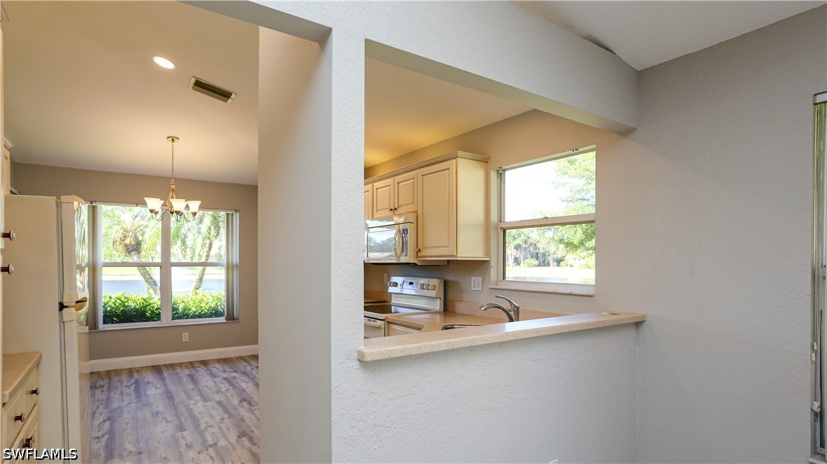 402 Emerald Bay Cir E7 Property Photo 12