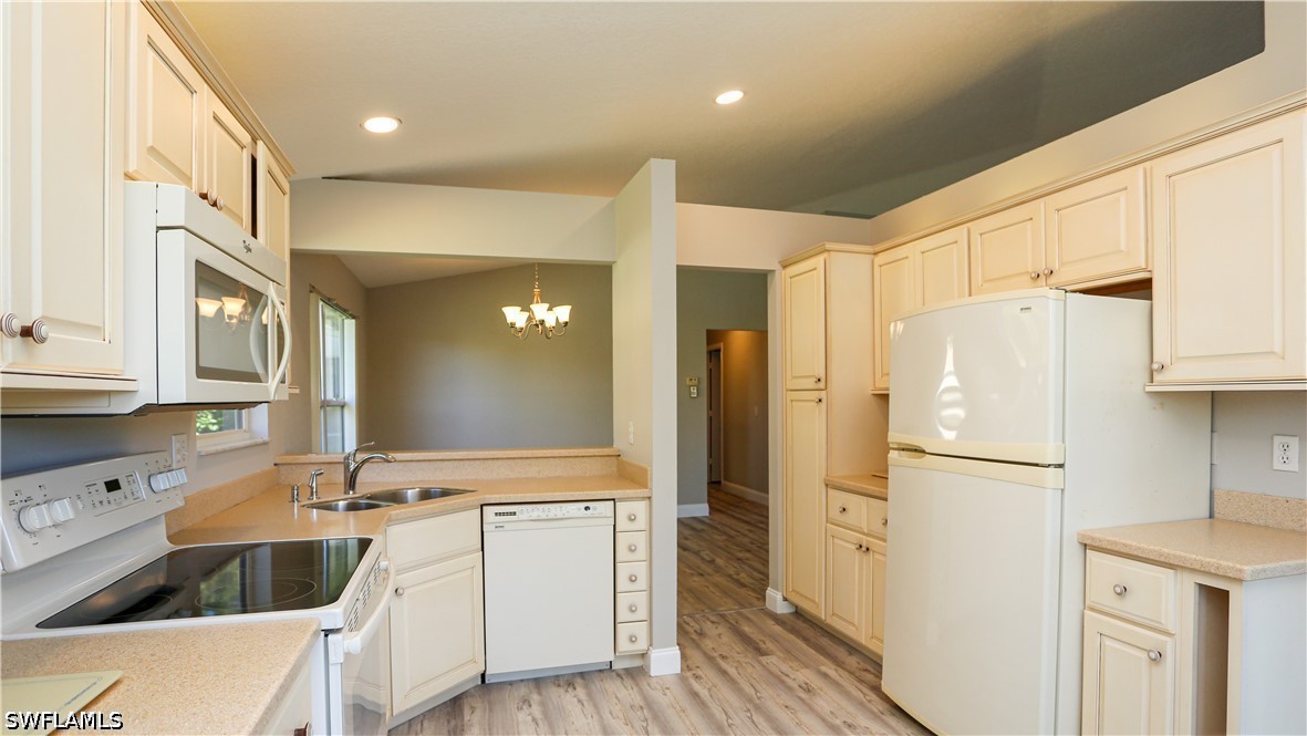 402 Emerald Bay Cir E7 Property Photo 16
