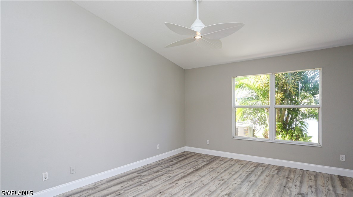402 Emerald Bay Cir E7 Property Photo 23