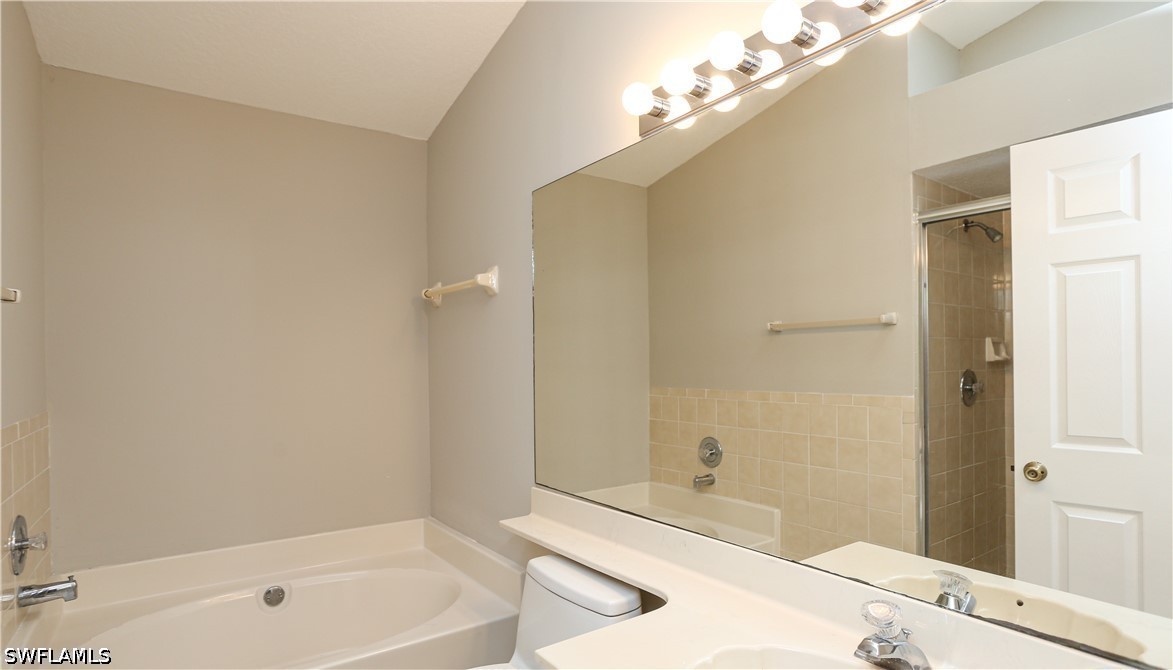 402 Emerald Bay Cir E7 Property Photo 26