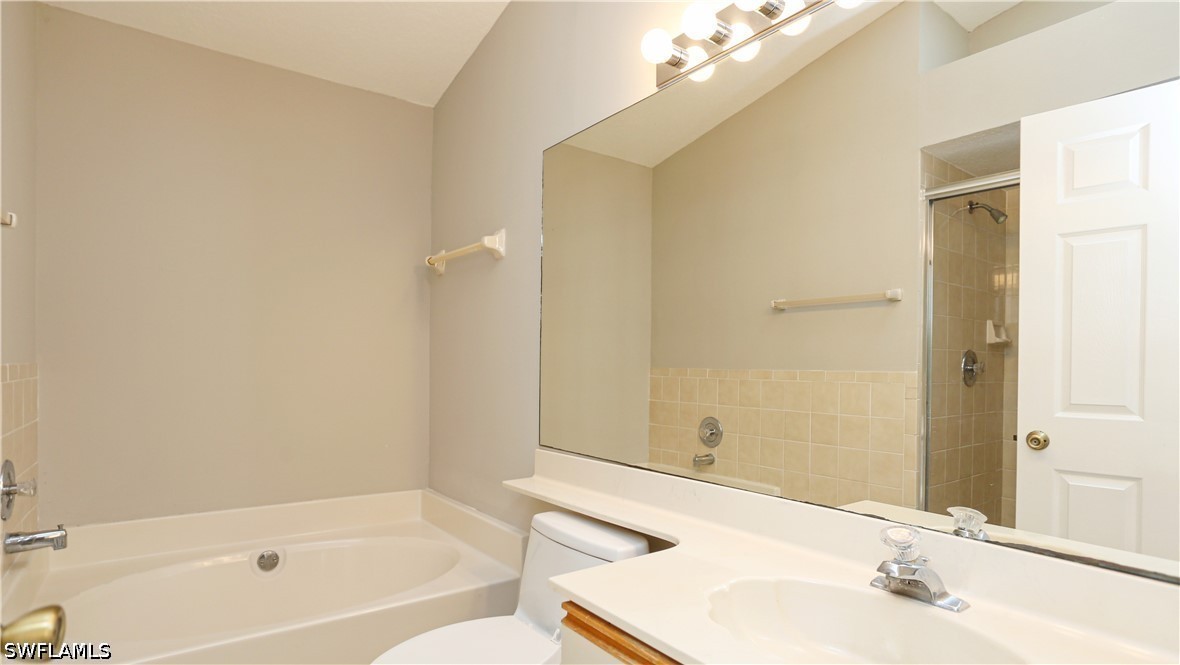 402 Emerald Bay Cir E7 Property Photo 27