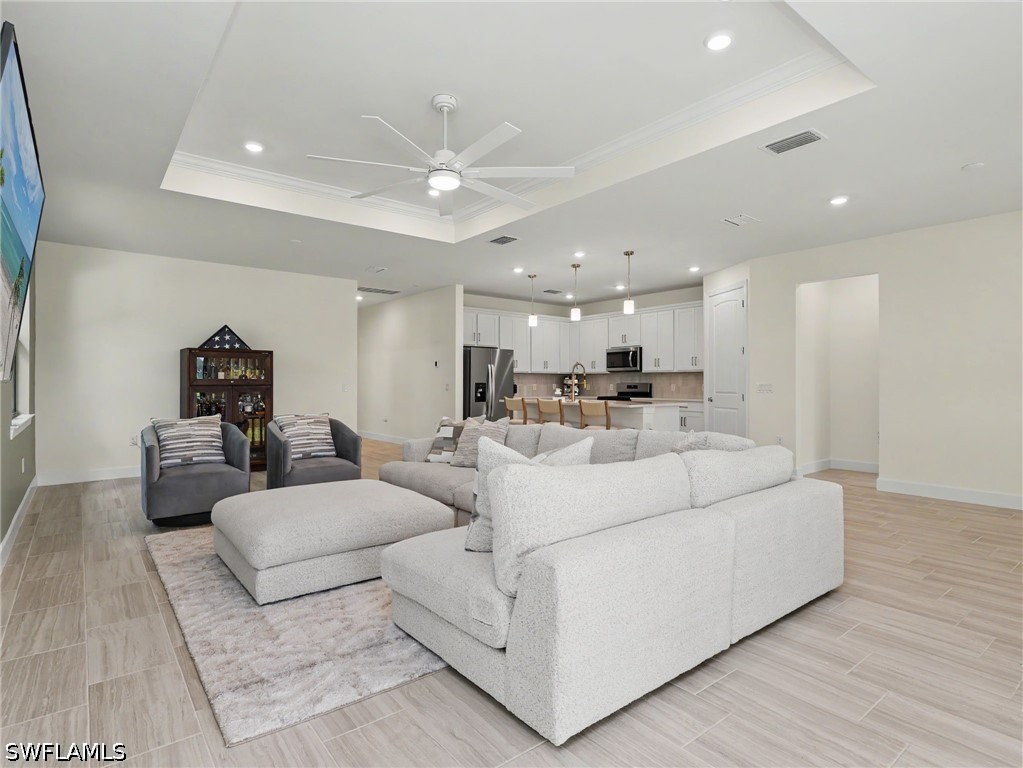 20645 Napa Loop Property Photo 3
