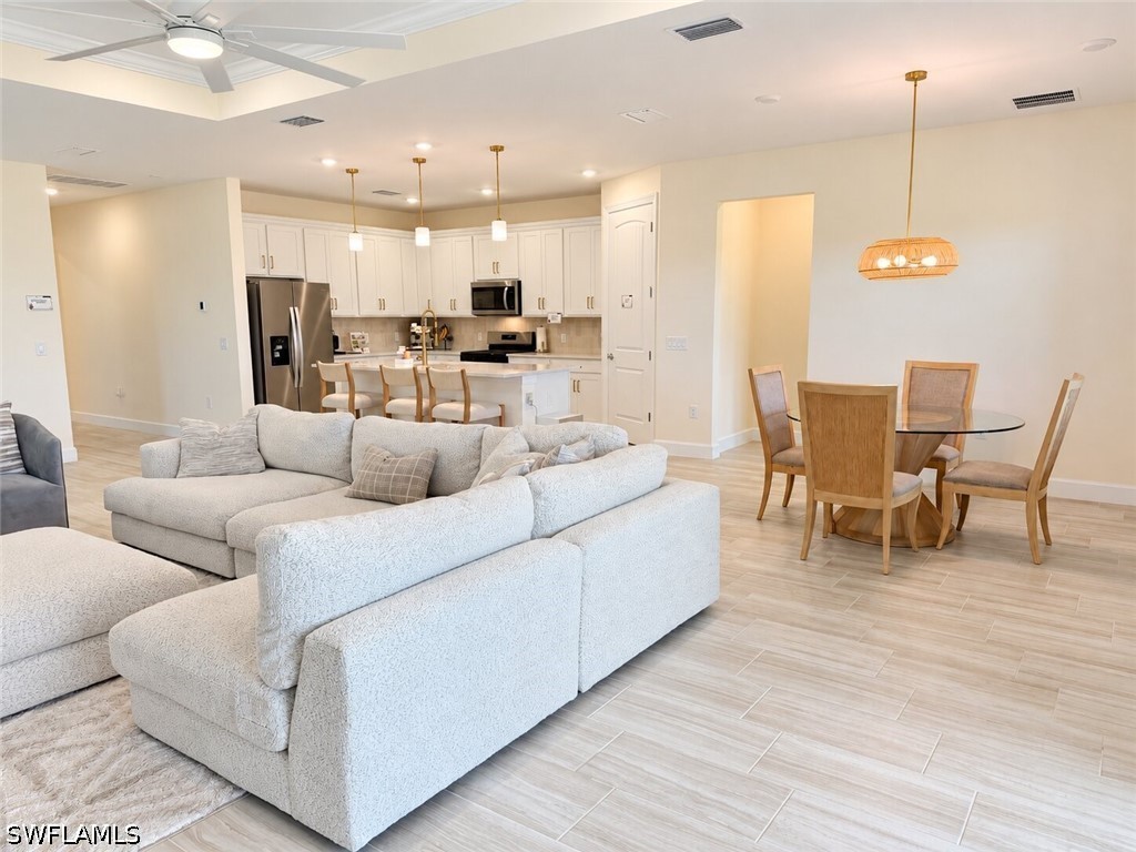 20645 Napa Loop Property Photo 4