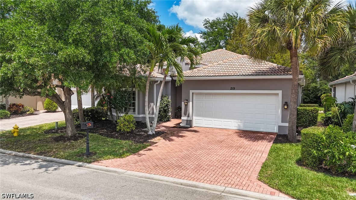 219 Glen Eagle CIR
