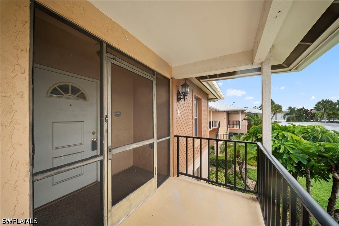 195 Cypress Way E 8 Property Photo 4