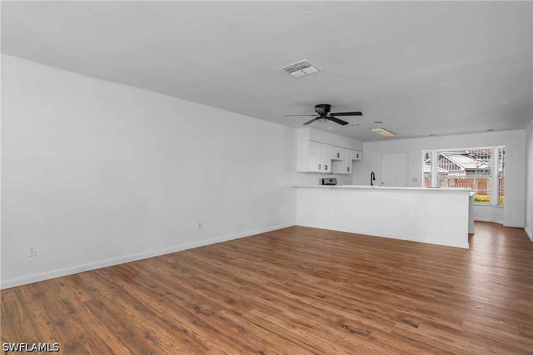 1143 Joel Blvd Property Photo 7