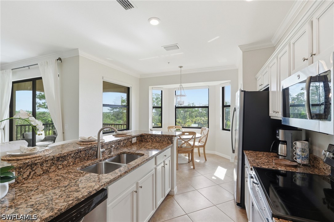 9834 Giaveno Cir 1742 Property Photo 7