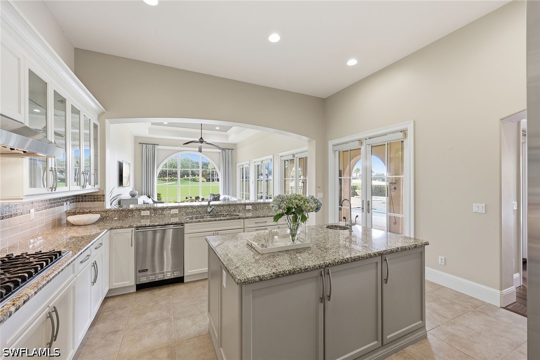 16699 Pistoia Way Property Photo 11