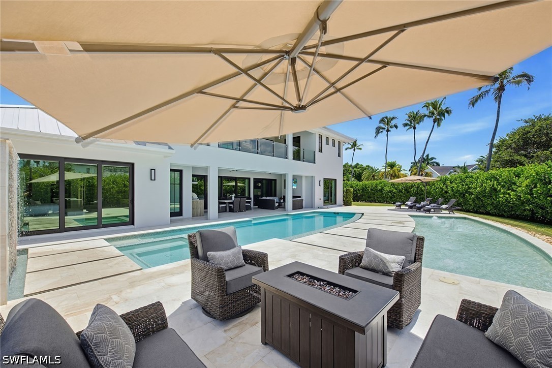 692 Banyan Blvd Property Photo 1