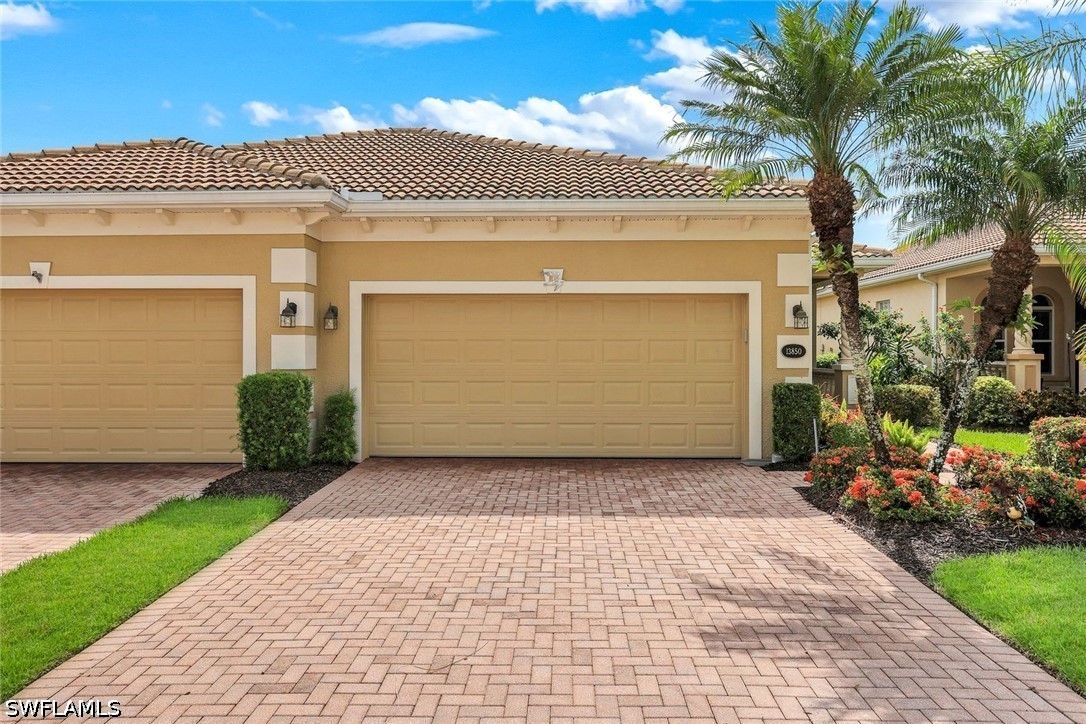 13850 Cleto Dr Property Photo 1