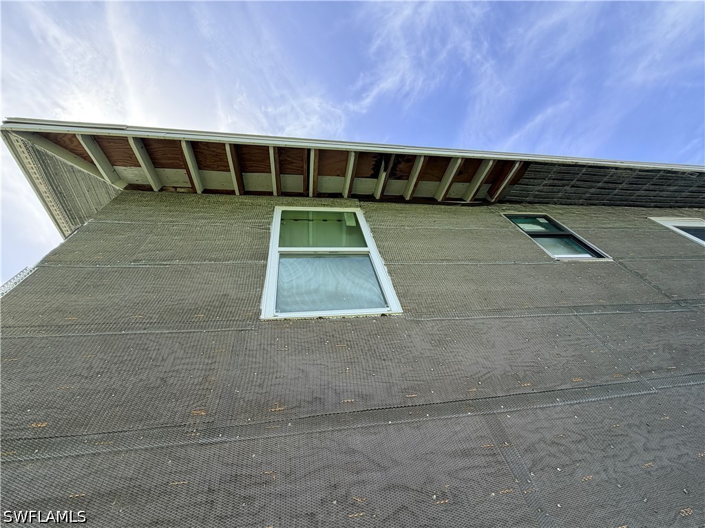 125 4th St Property Photo 11