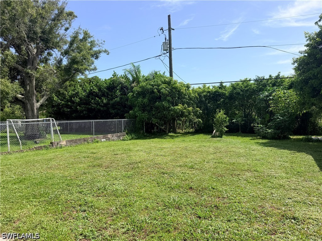 125 4th St Property Photo 14