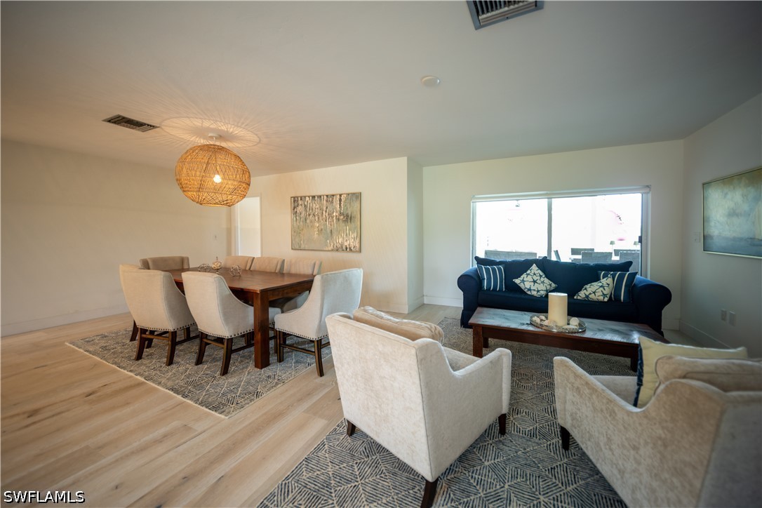 191 Torrey Pines Pt Property Photo 9