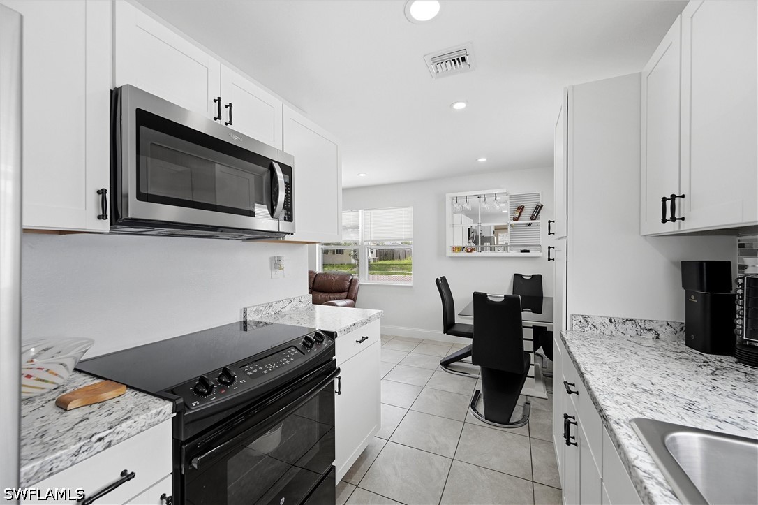 1776 Glenway Ct Property Photo 10