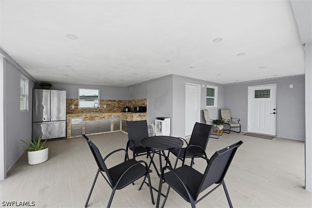 1776 Glenway Ct Property Photo 25