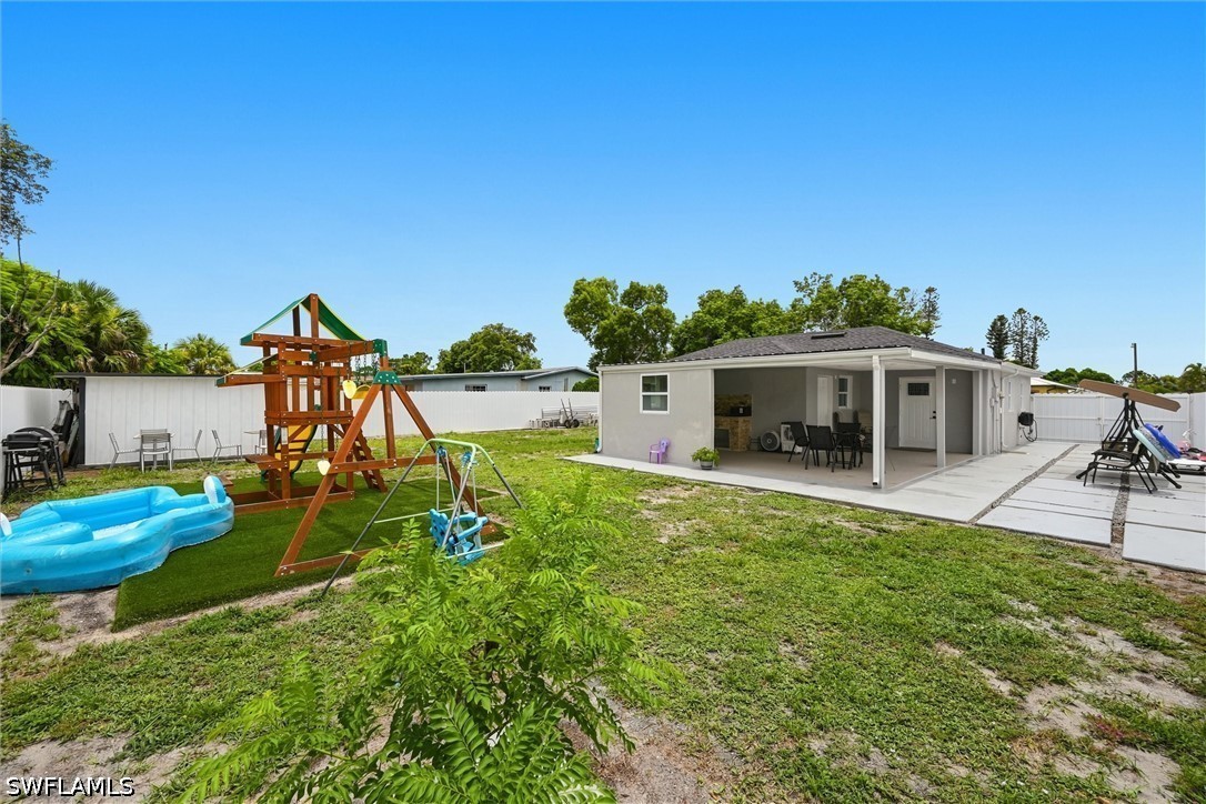 1776 Glenway Ct Property Photo 32