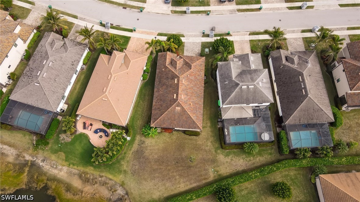 9215 Shadow Oak Ln Property Photo 31