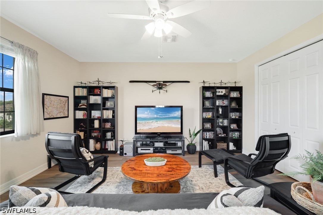 19012 Elston Way Property Photo 29