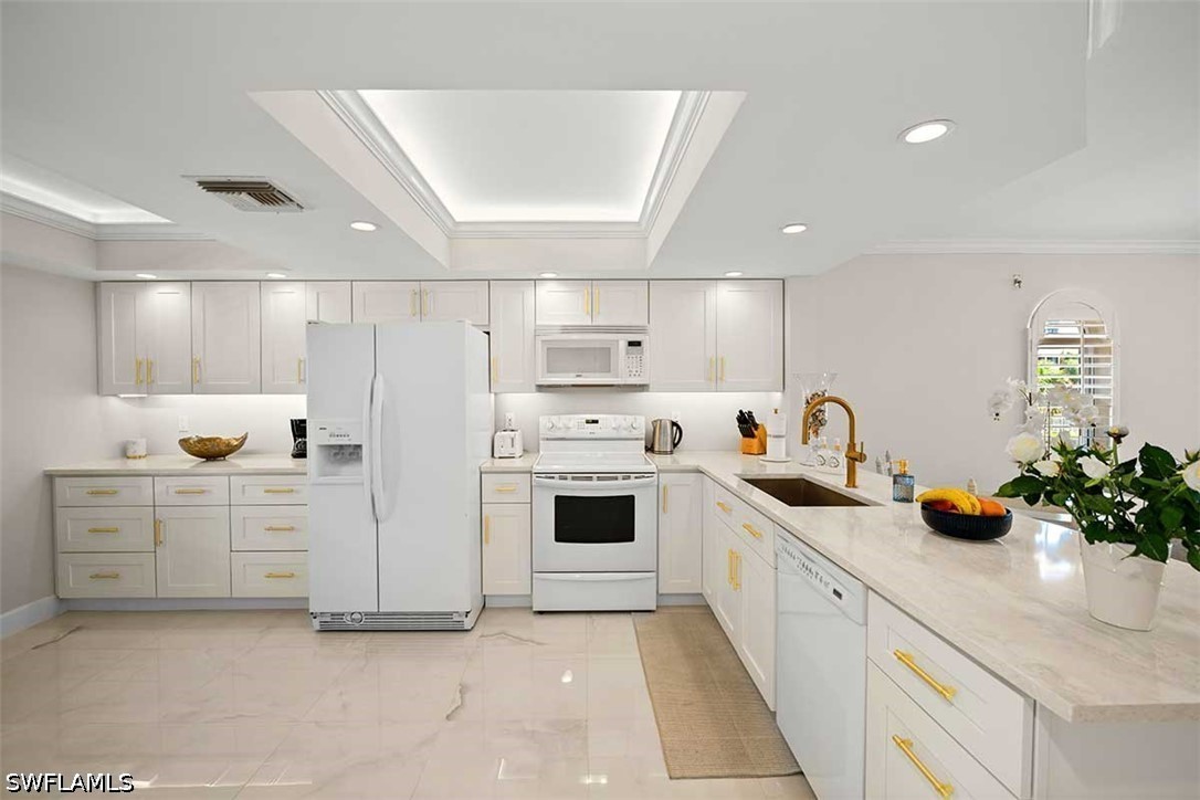 9103 Vanderbilt Dr 205 Property Photo 8