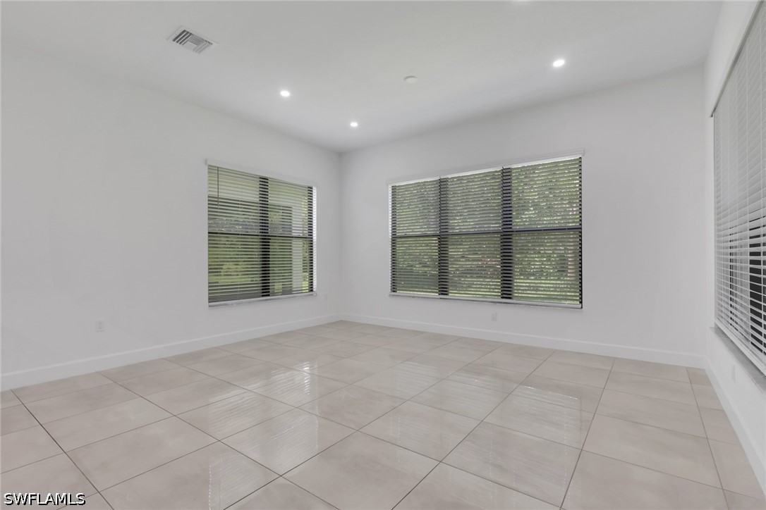 20178 Ainsley St Property Photo 8