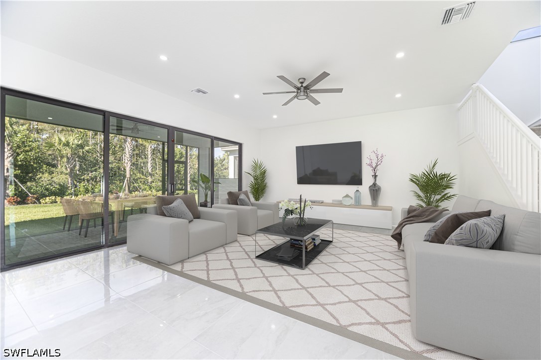 20178 Ainsley St Property Photo 11