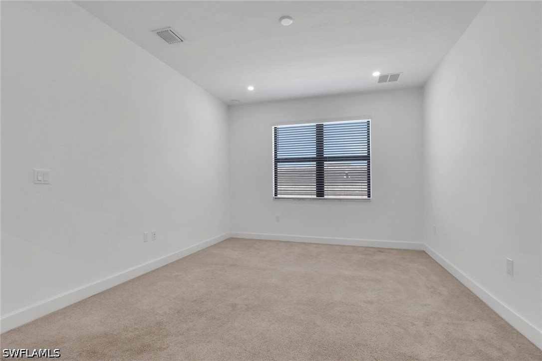 20178 Ainsley St Property Photo 25
