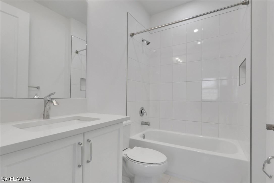 20178 Ainsley St Property Photo 28