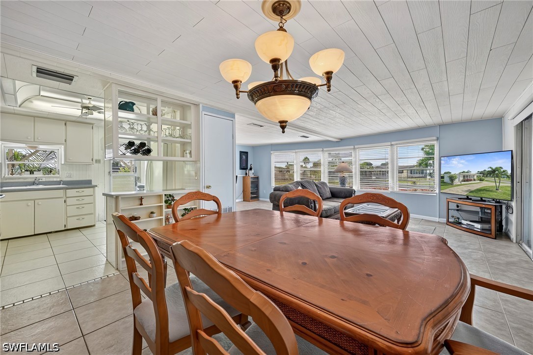 1 Cannes Dr Property Photo 13